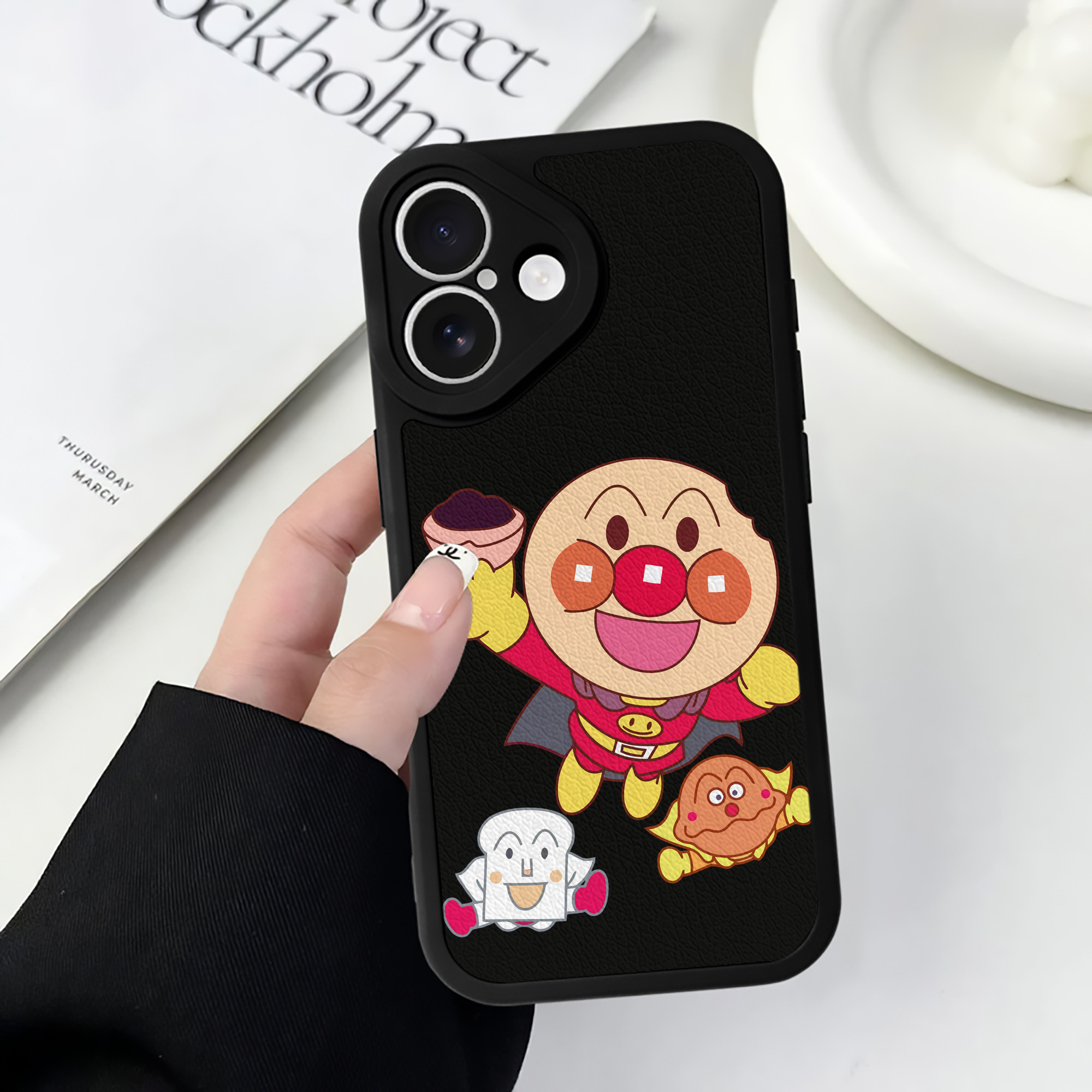 （画像用） アンパンマン Anpanman 【iPhone 16シリーズ対応】シリコンスマホケース（レザー調） 材質：シリコン